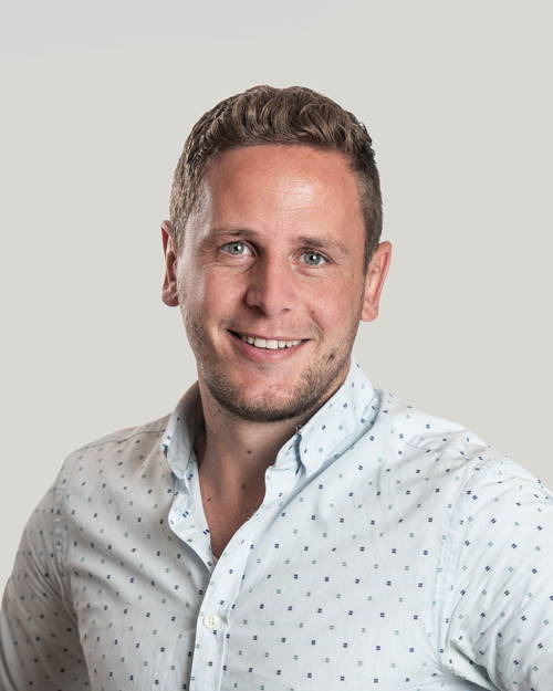 Roel Janssen - Sales