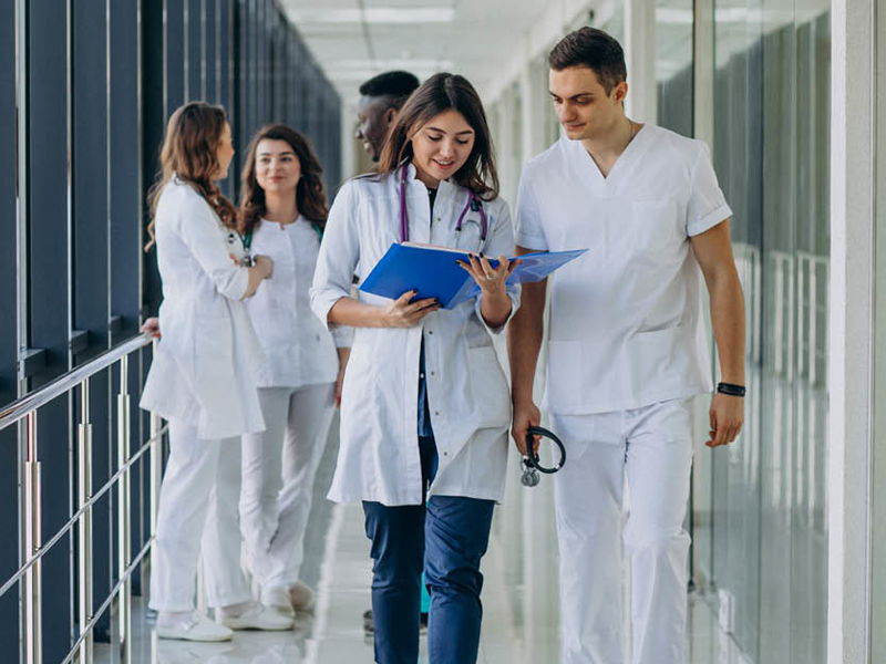 Digitaler Reifegrad: Kliniken unter Zugzwang